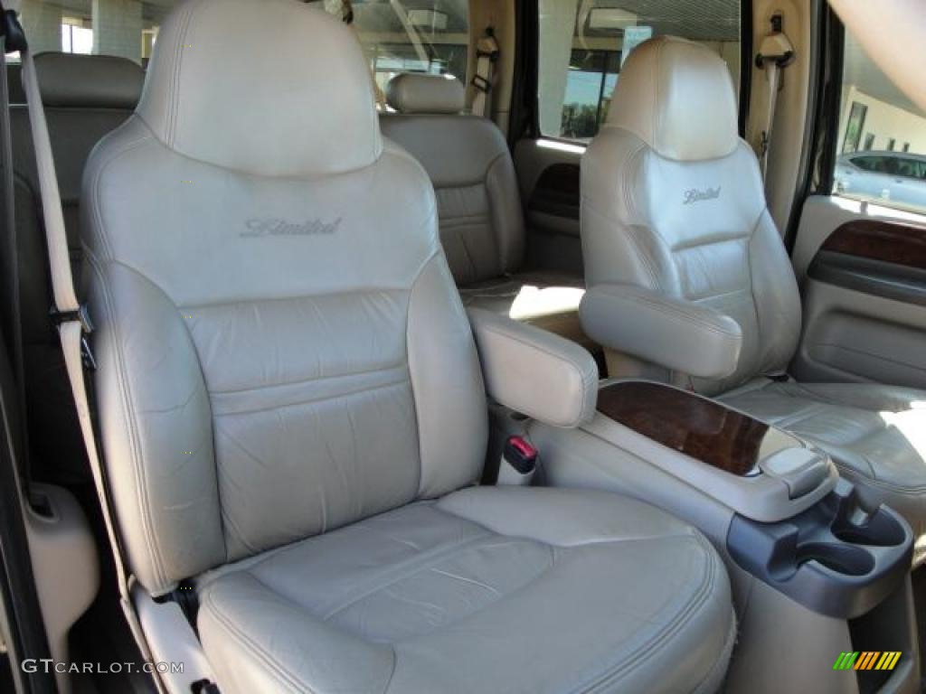 2001 Excursion Limited 4x4 - Black / Medium Parchment photo #17