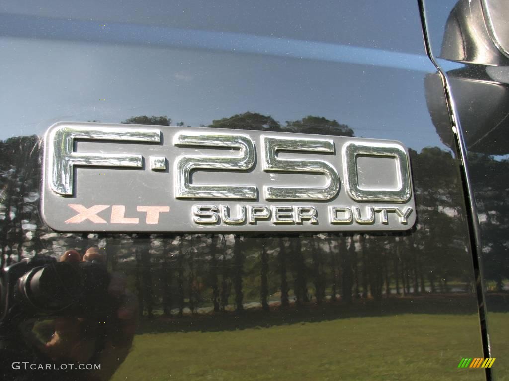 2000 F250 Super Duty XLT Extended Cab 4x4 - Black / Medium Graphite photo #13
