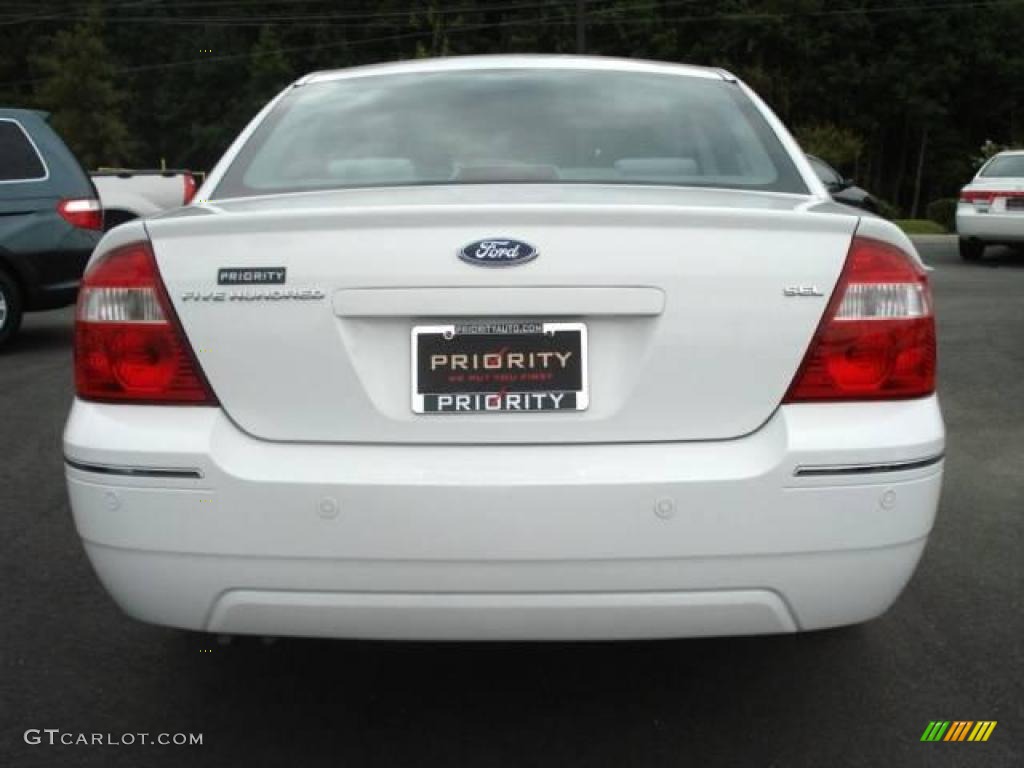 2005 Five Hundred SEL - Oxford White / Shale Grey photo #4
