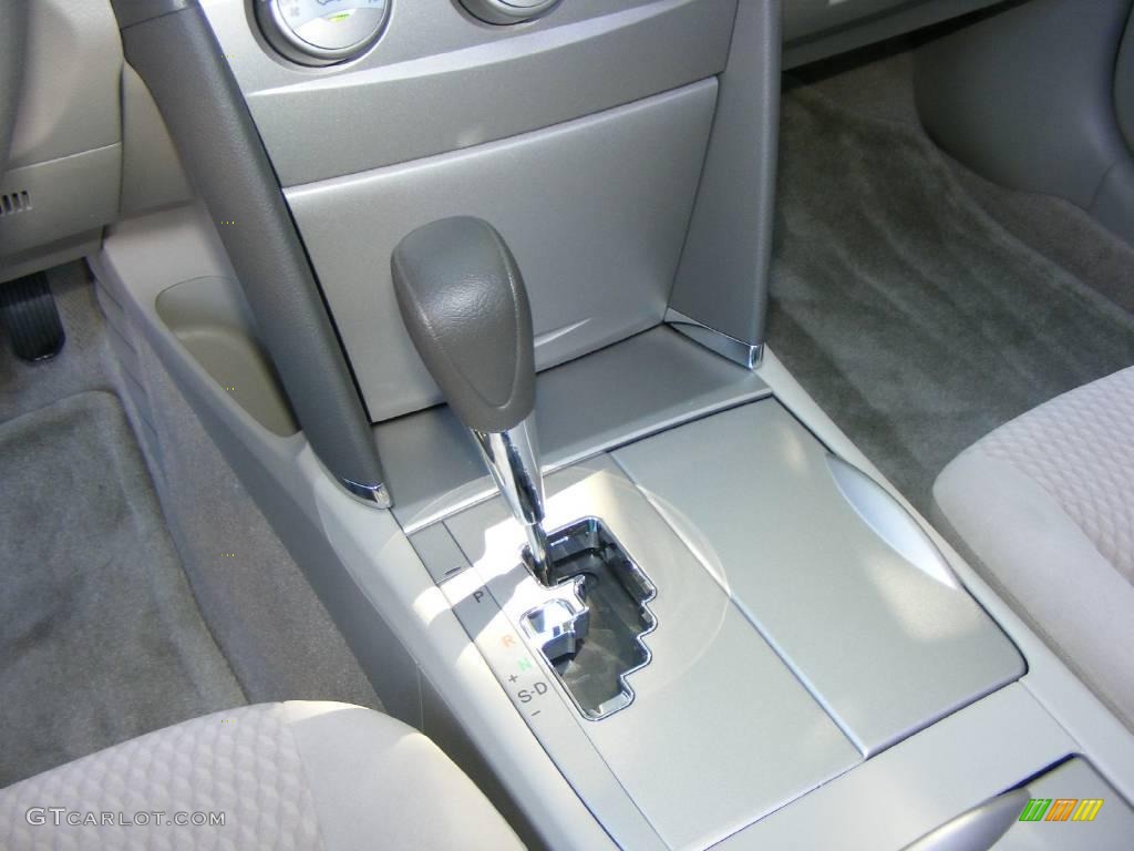 2010 Camry LE - Barcelona Red Metallic / Ash Gray photo #13