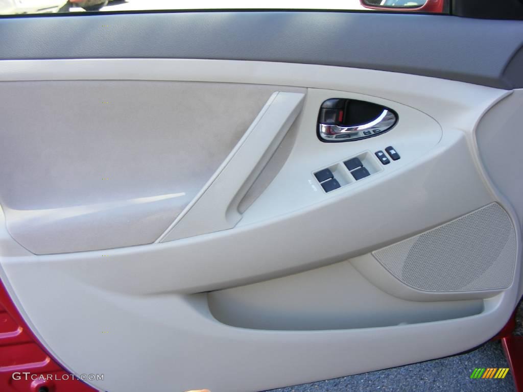 2010 Camry LE - Barcelona Red Metallic / Ash Gray photo #15