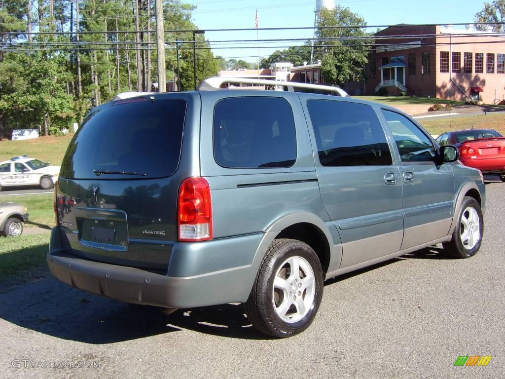 2006 Montana SV6 - Emerald Green Metallic / Gray photo #6