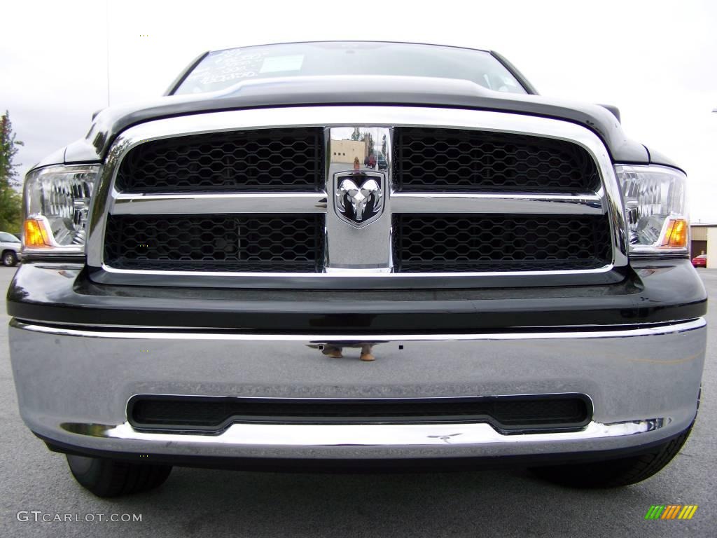 2010 Ram 1500 SLT Crew Cab 4x4 - Brilliant Black Crystal Pearl / Dark Slate/Medium Graystone photo #3