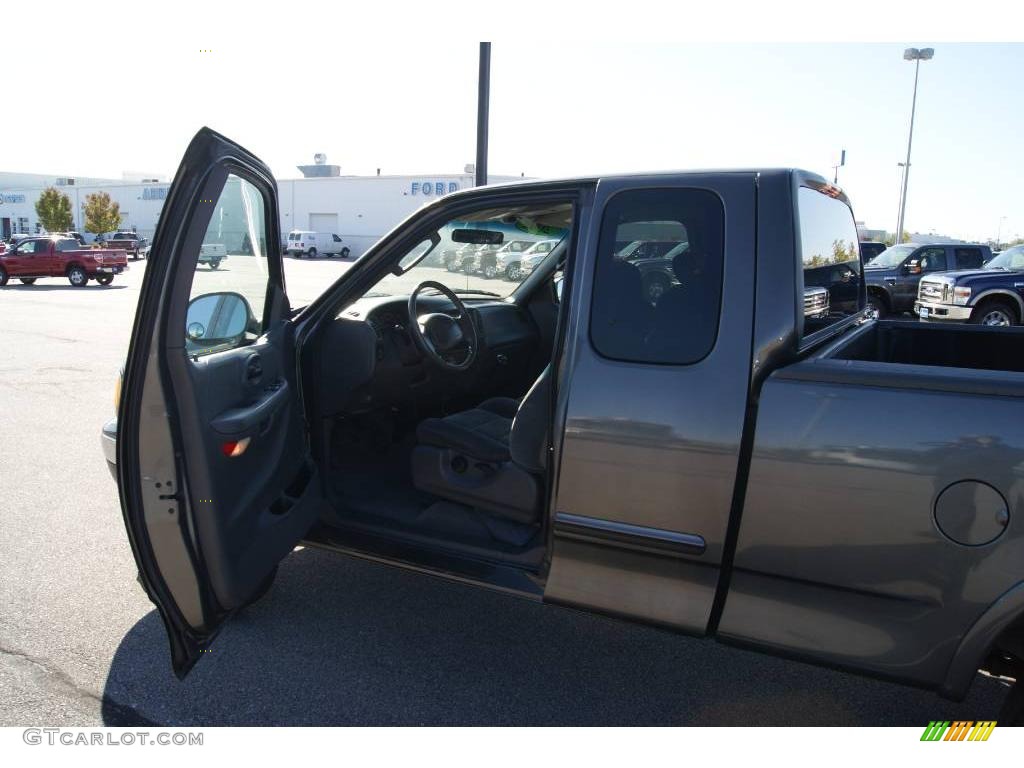 2002 F150 XLT SuperCab 4x4 - Dark Shadow Grey Metallic / Medium Graphite photo #27