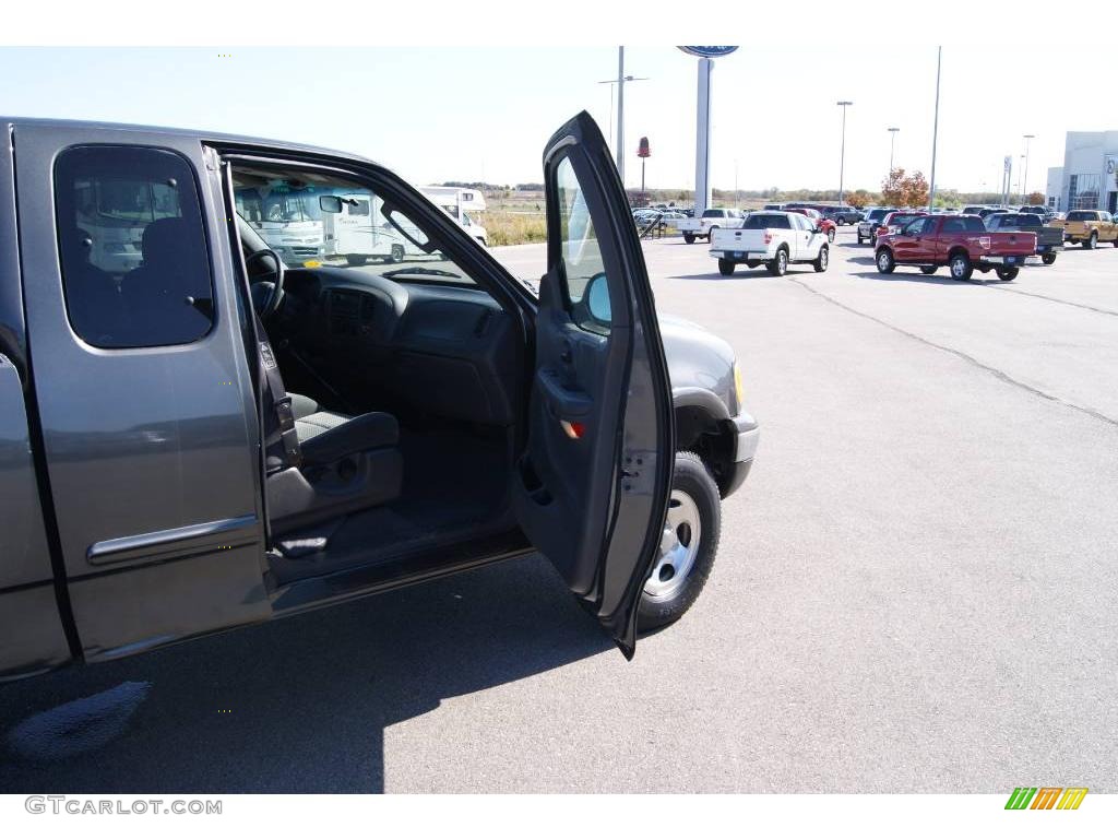 2002 F150 XLT SuperCab 4x4 - Dark Shadow Grey Metallic / Medium Graphite photo #29