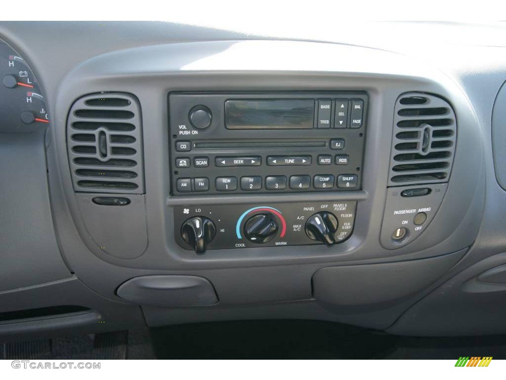 2002 F150 XLT SuperCab 4x4 - Dark Shadow Grey Metallic / Medium Graphite photo #44