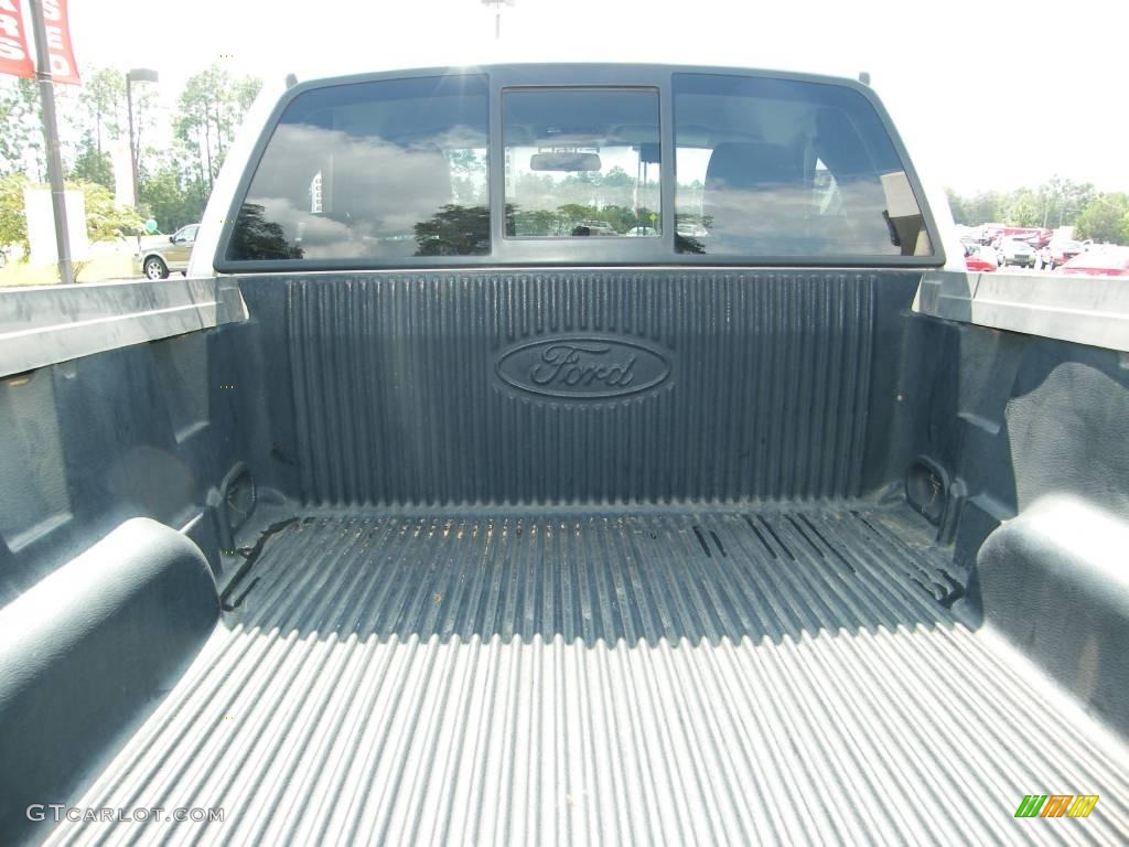 2006 F150 FX4 Regular Cab 4x4 - Silver Metallic / Medium/Dark Flint photo #4