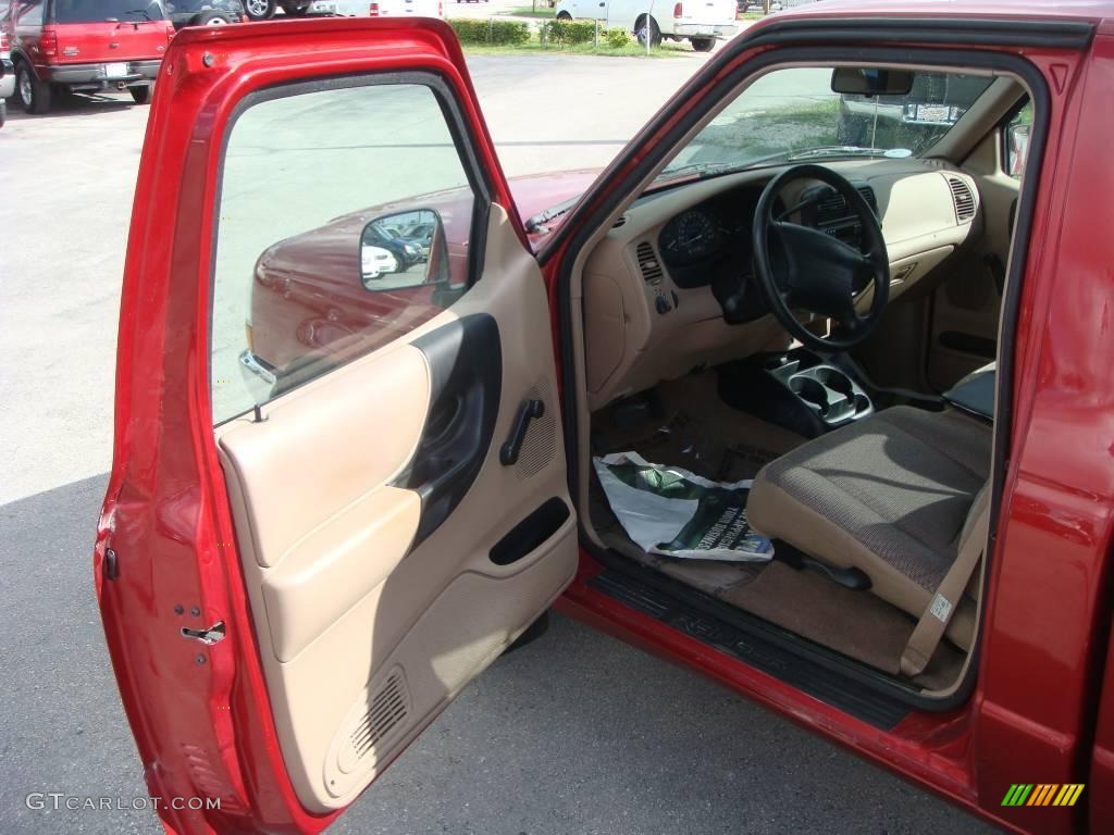 2000 Ranger XLT Regular Cab - Toreador Red Metallic / Medium Prairie Tan photo #10