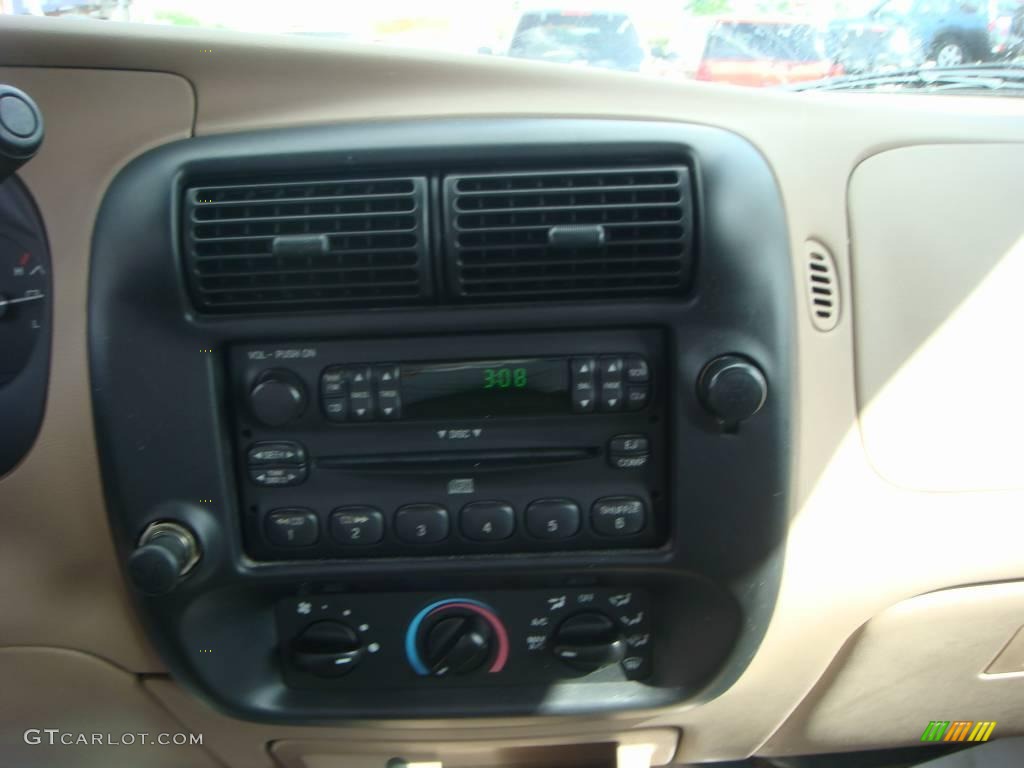 2000 Ranger XLT Regular Cab - Toreador Red Metallic / Medium Prairie Tan photo #13