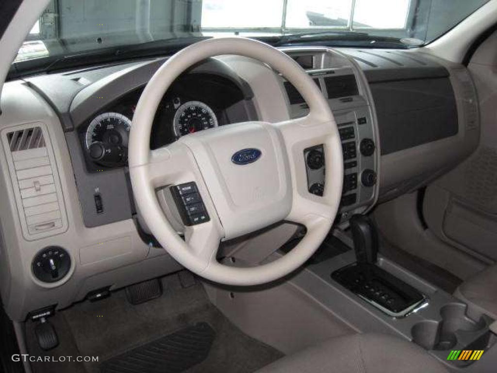 2008 Escape XLT 4WD - Black / Stone photo #2