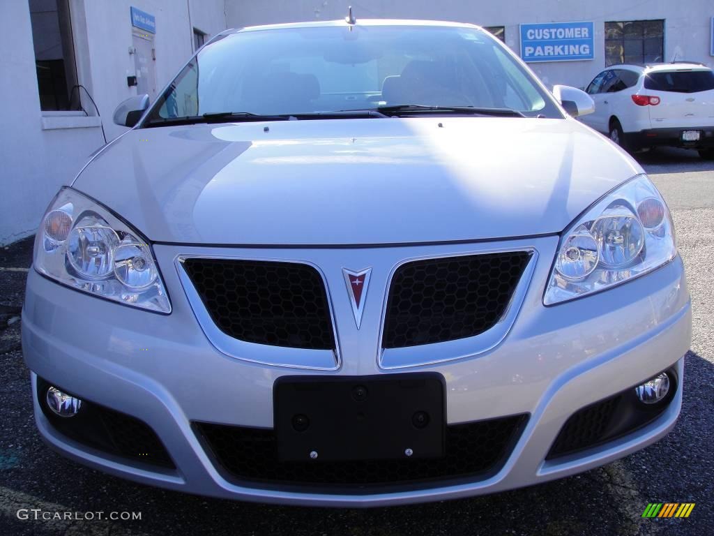 2010 G6 GT Sedan - Quicksilver Metallic / Ebony photo #2