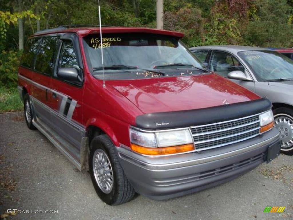 1993 Metallic Red Plymouth Grand Voyager LE #19362904 | GTCarLot.com - Car  Color Galleries