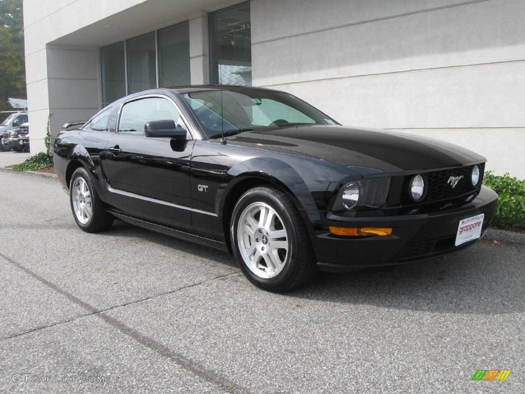 2008 Mustang GT Premium Coupe - Black / Dark Charcoal photo #1