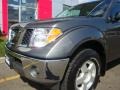 2006 Storm Gray Nissan Frontier SE Crew Cab 4x4  photo #18