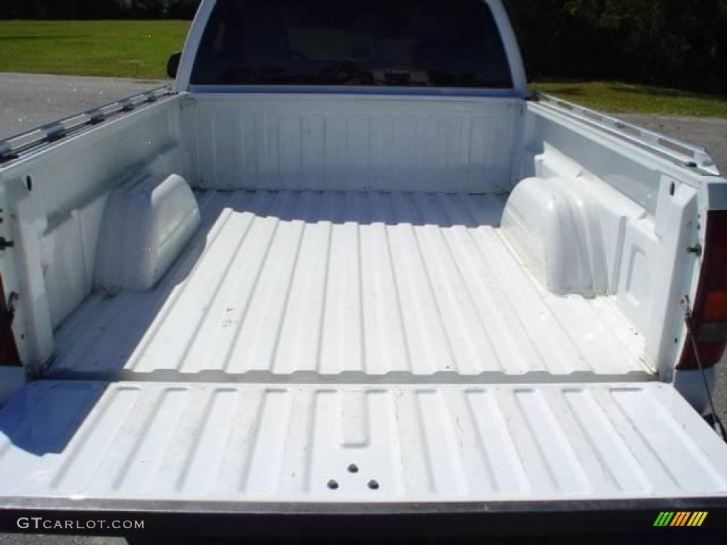 2002 Sierra 1500 SL Regular Cab - Summit White / Graphite photo #16