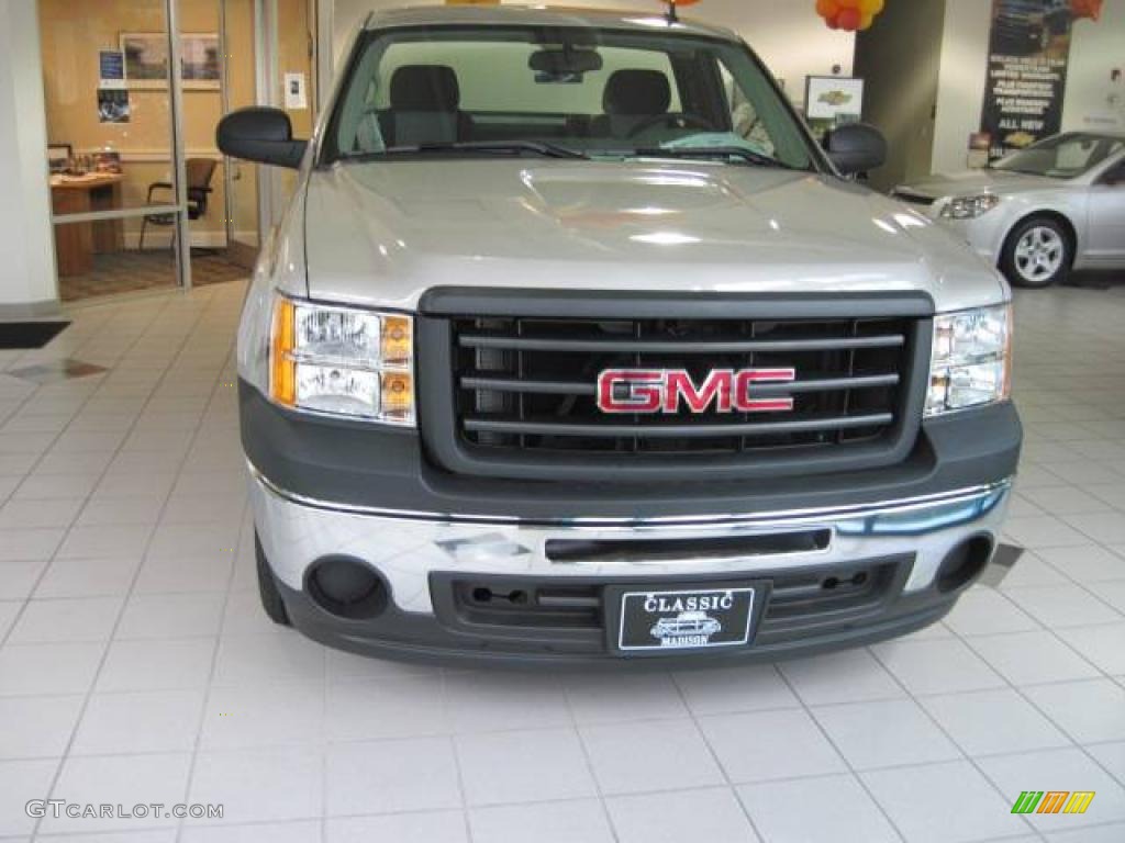 2009 Sierra 2500HD Work Truck Regular Cab 4x4 - Silver Birch Metallic / Dark Titanium photo #1