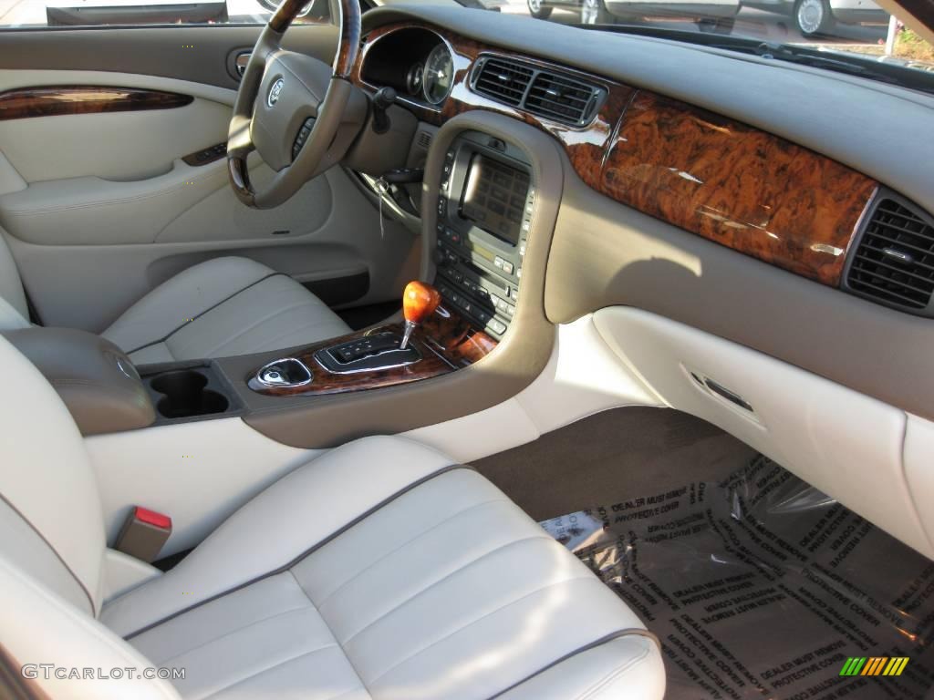 2006 S-Type 4.2 - Midnight Blue Metallic / Ivory photo #15