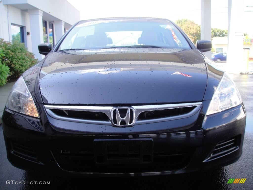 2006 Accord EX-L Sedan - Nighthawk Black Pearl / Ivory photo #2
