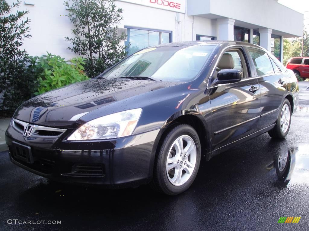 2006 Accord EX-L Sedan - Nighthawk Black Pearl / Ivory photo #3