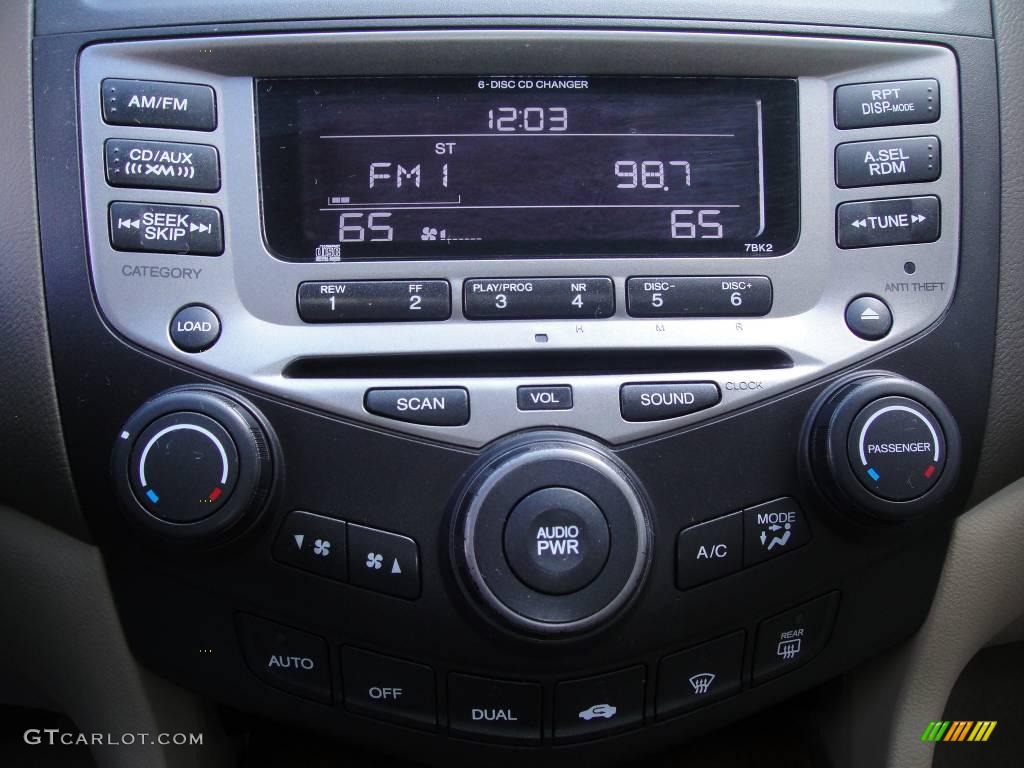 2006 Accord EX-L Sedan - Nighthawk Black Pearl / Ivory photo #13