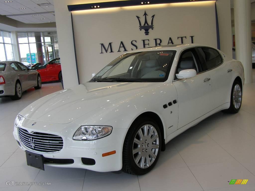 Bianco Eldorado (White) Maserati Quattroporte
