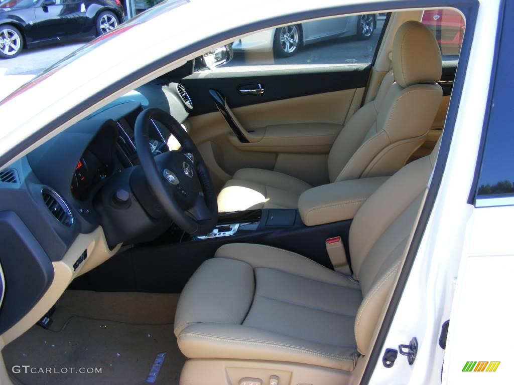 2010 Maxima 3.5 SV - Winter Frost White / Caffe Latte photo #11