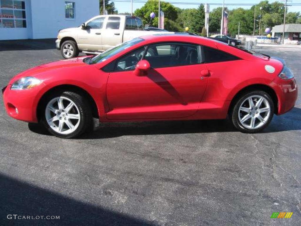 2007 Eclipse GT Coupe - Pure Red / Dark Charcoal photo #16
