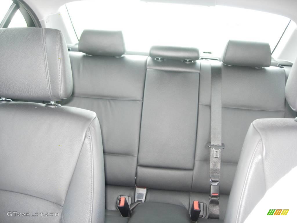 2007 3 Series 335i Sedan - Jet Black / Black photo #21