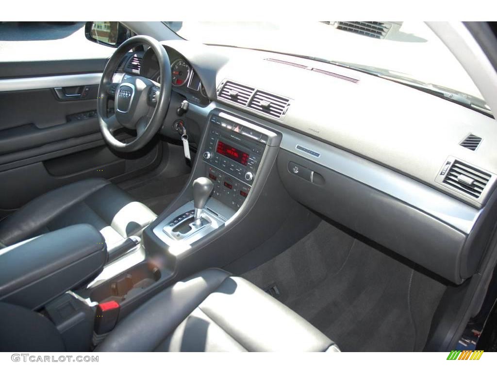 2007 A4 2.0T quattro Sedan - Brilliant Black / Ebony photo #22
