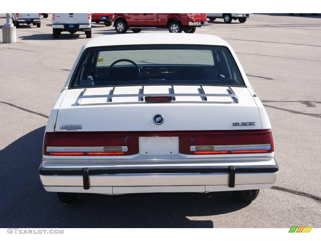 1991 LeSabre Limited Sedan - White / Blue photo #6