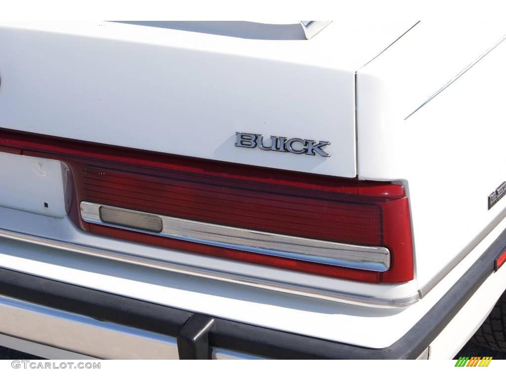 1991 LeSabre Limited Sedan - White / Blue photo #20