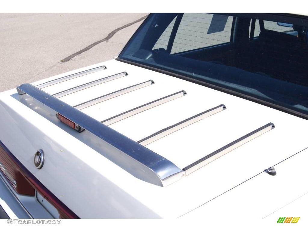 1991 LeSabre Limited Sedan - White / Blue photo #21