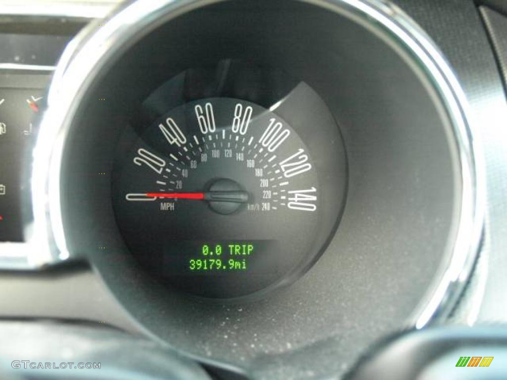 2007 Mustang GT Deluxe Coupe - Black / Dark Charcoal photo #12