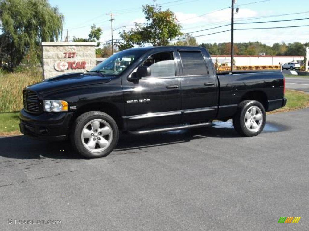 2004 Ram 1500 SLT Quad Cab 4x4 - Black / Dark Slate Gray photo #1