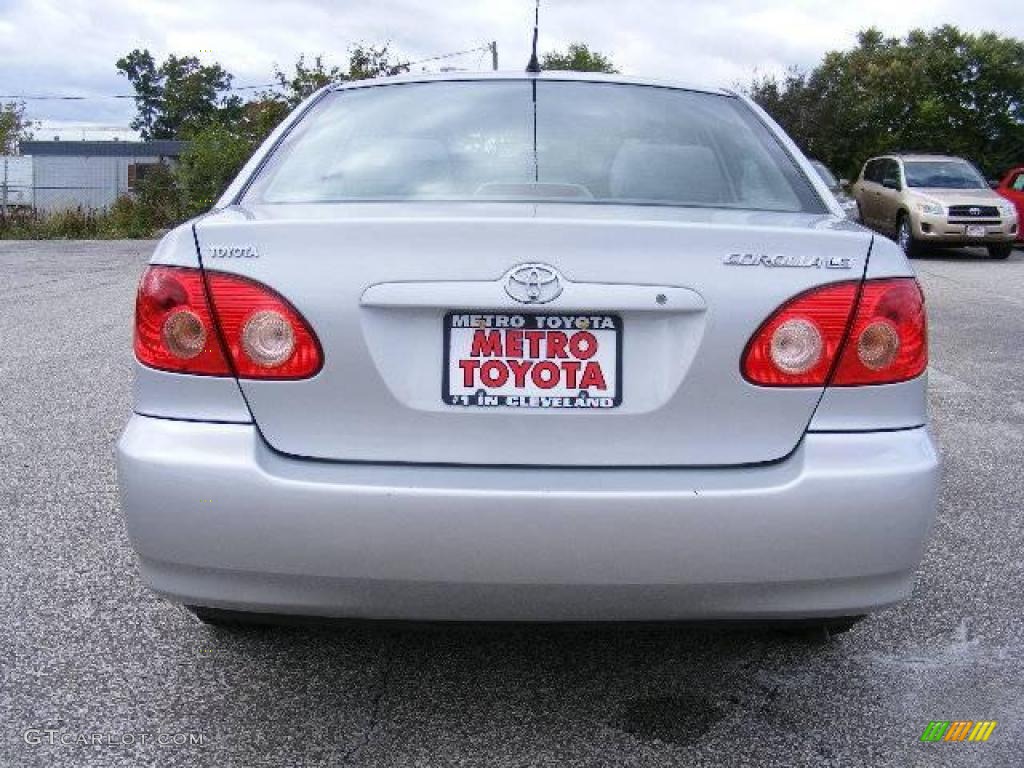 2005 Corolla LE - Silver Streak Mica / Light Gray photo #4