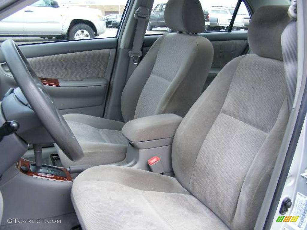 2005 Corolla LE - Silver Streak Mica / Light Gray photo #9