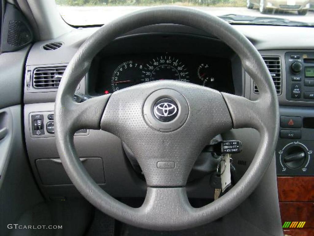2005 Corolla LE - Silver Streak Mica / Light Gray photo #15
