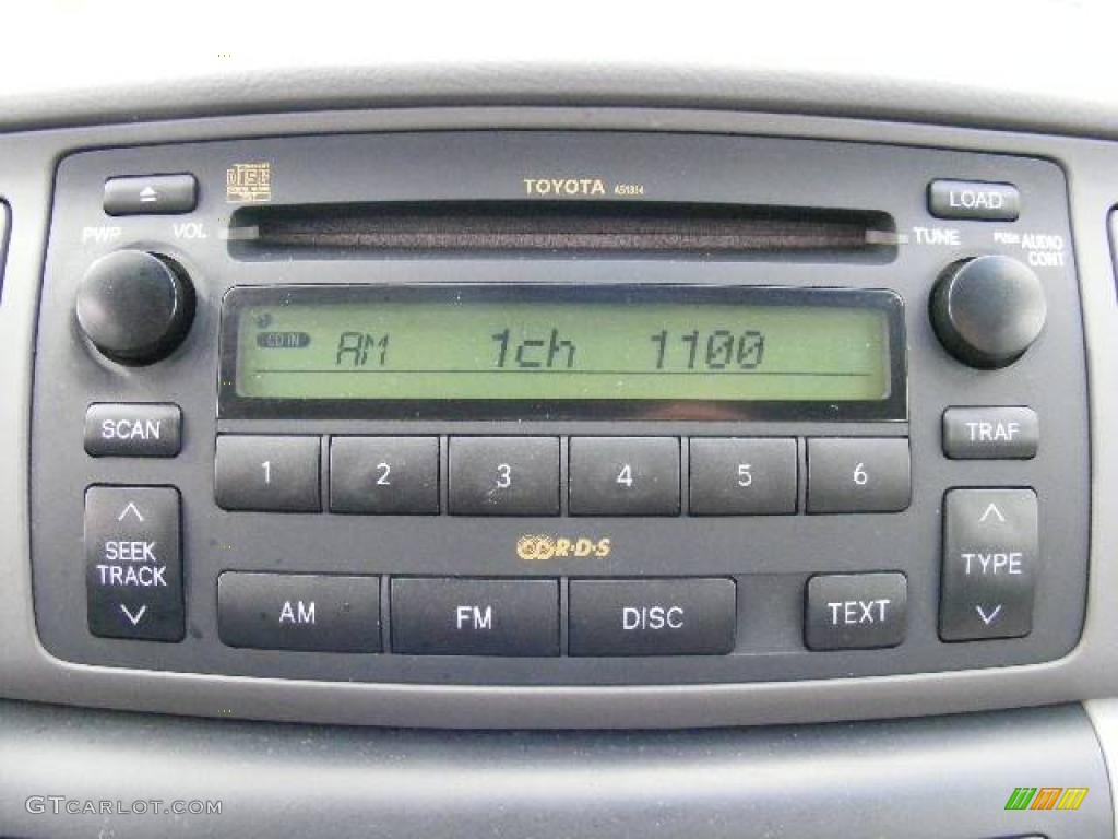 2005 Corolla LE - Silver Streak Mica / Light Gray photo #19