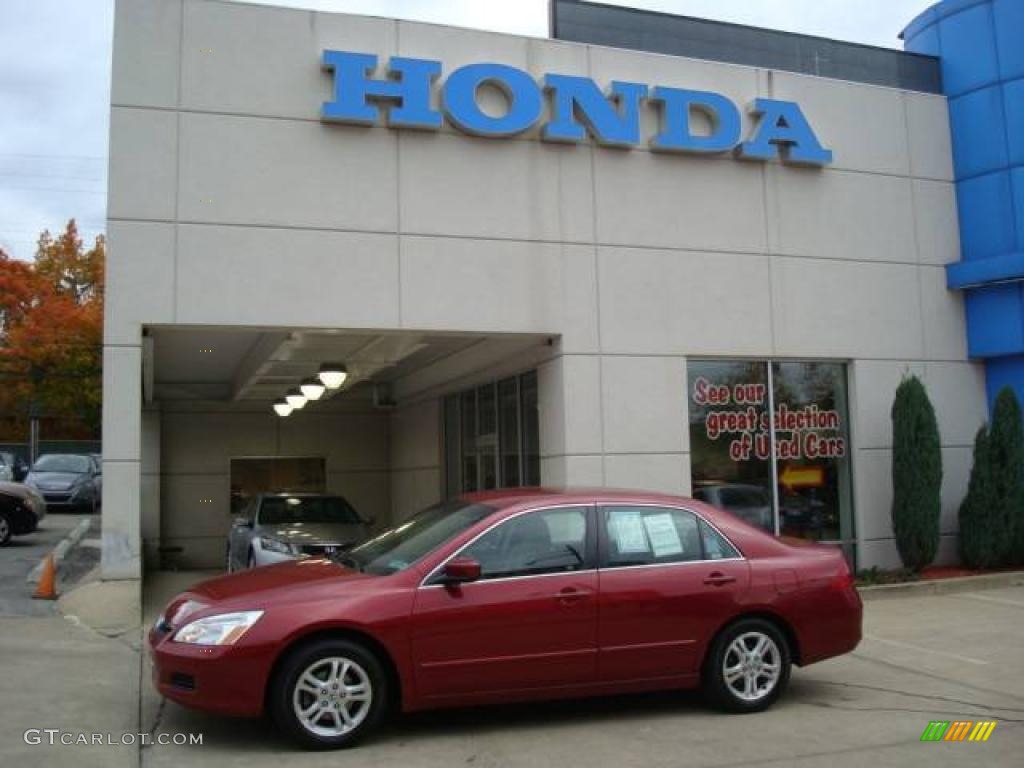 2007 Accord SE Sedan - Moroccan Red Pearl / Gray photo #1
