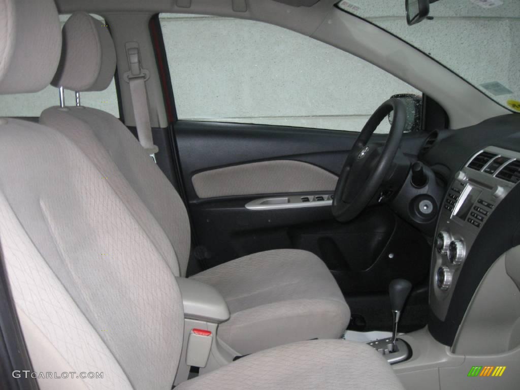 2007 Yaris Sedan - Absolutely Red / Dark Charcoal photo #5