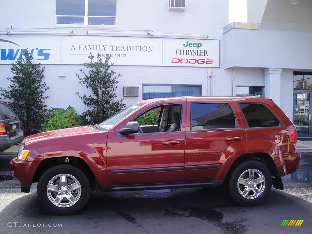 Red Rock Crystal Pearl Jeep Grand Cherokee