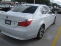 Alpine White - 5 Series 525i Sedan Photo No. 2