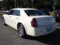 Cool Vanilla - 300 C HEMI Photo No. 4