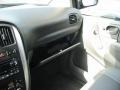 2007 Brilliant Black Crystal Pearl Chrysler Town & Country Touring  photo #11