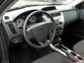 Black - Focus SE Sedan Photo No. 11