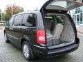 2008 Brilliant Black Crystal Pearlcoat Chrysler Town & Country Limited  photo #15