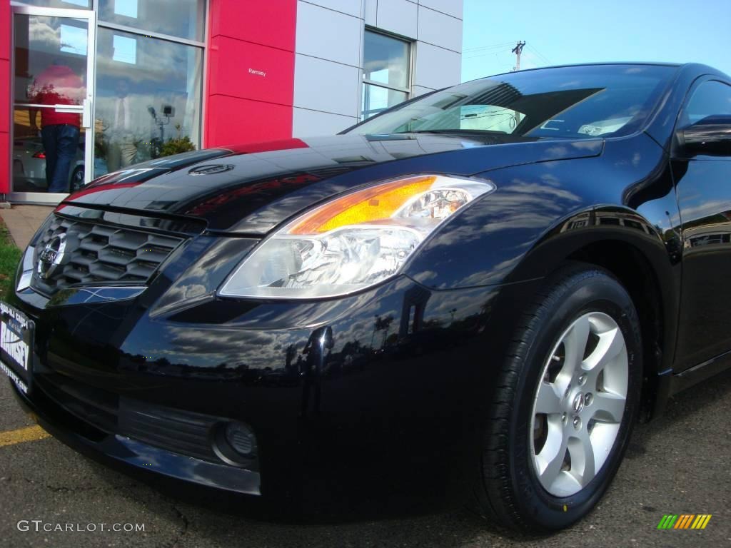 2008 Altima 2.5 S Coupe - Super Black / Charcoal photo #16