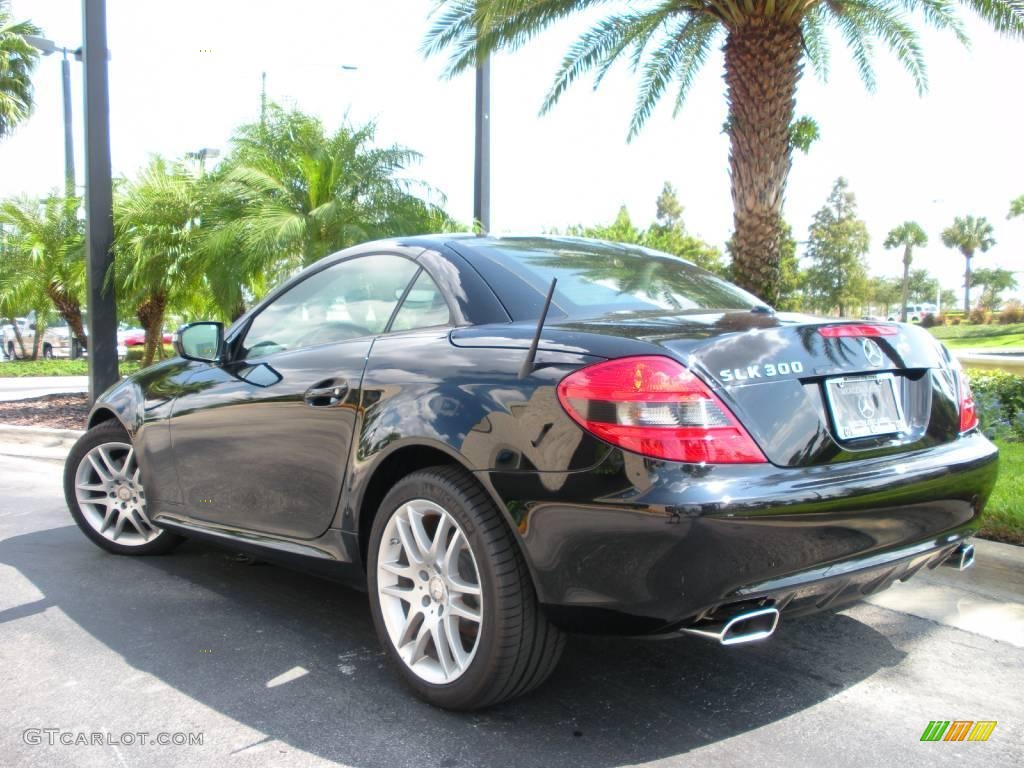 2009 SLK 300 Roadster - Black / Black photo #8