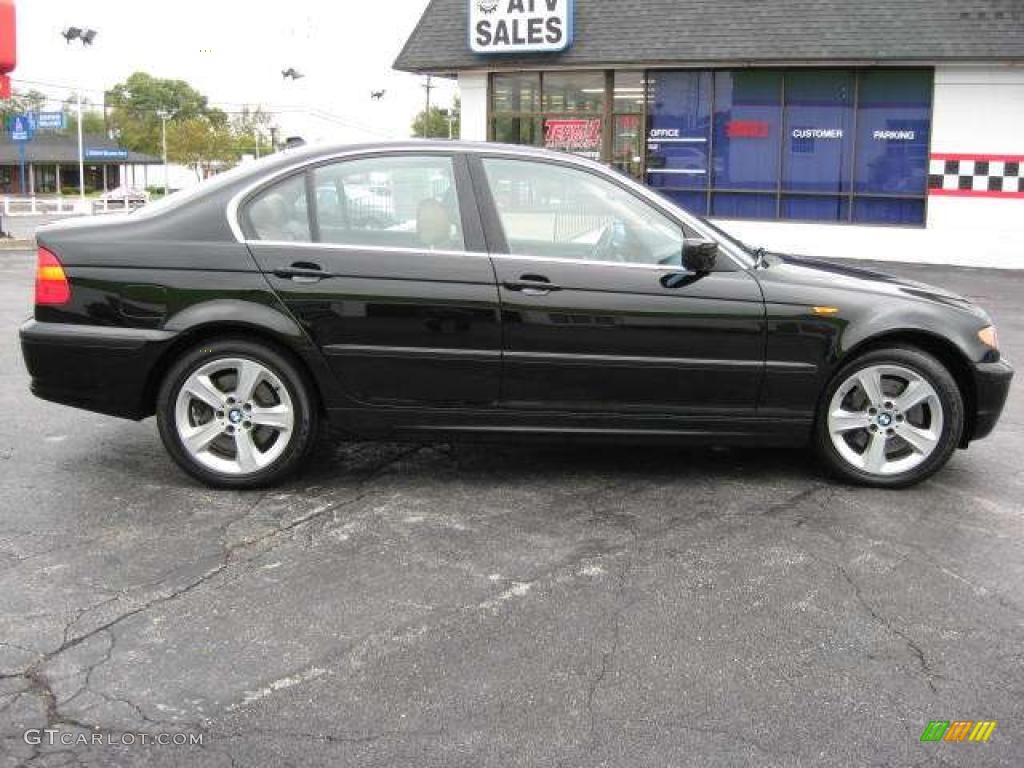 2004 3 Series 330xi Sedan - Jet Black / Sand photo #12