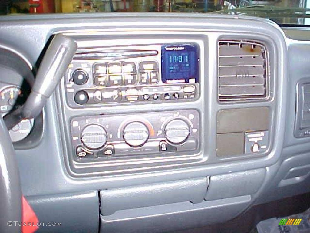2002 Silverado 1500 Extended Cab - Light Pewter Metallic / Graphite Gray photo #22